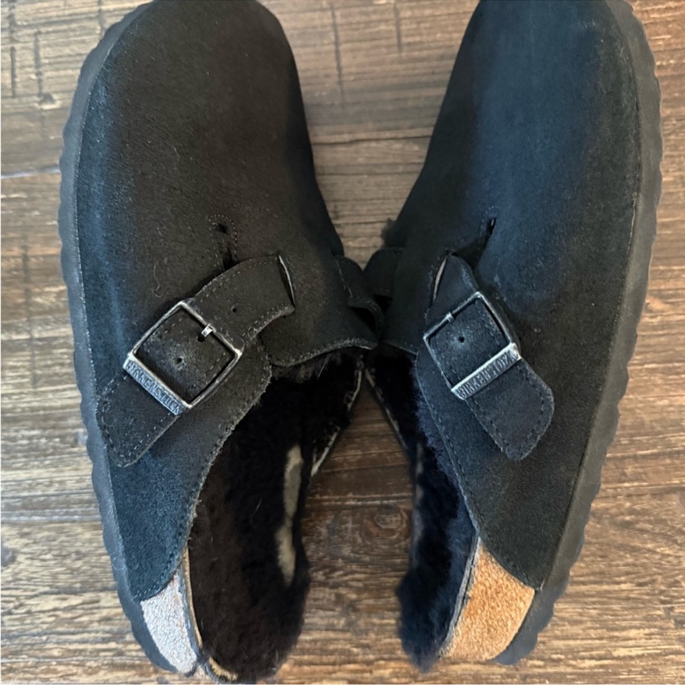 Black Suede Shearling-Lined Clogs - image 7